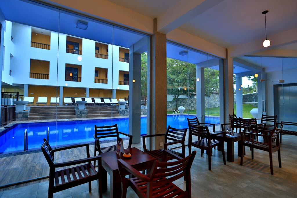Sorowwa Resort & Spa Habarana Exterior foto